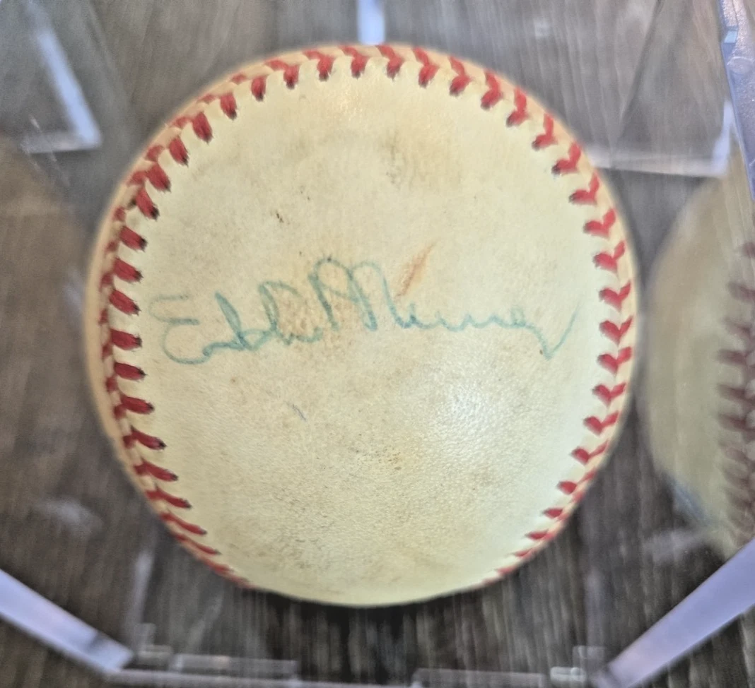 Eddie Murray Baltimore Orioles Original Autographed Baseball MLB