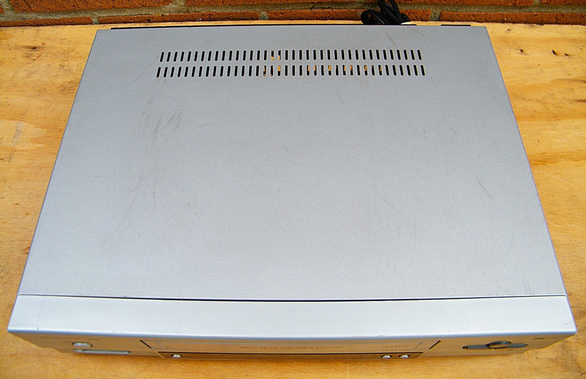 Magnétoscope Daewoo SV-831S K7 VHS HiFi - Neuf Sous Emballage