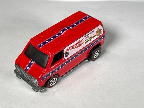 Restored/Custom Hot Wheels Redline - 1975 - Van - Mongoose Pit Crew - Red