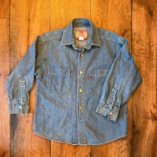 Levi  s Denim Button-Up Shirt   Classic Blue   Vintage - Red Tab   100 Cotton