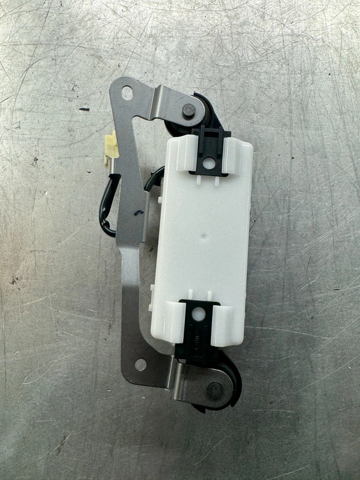 Bomba de aire cojín lado pasajero derecho 18-22 Lexus LS500 LS500h OEM 180528112726 Foto 4 de 4