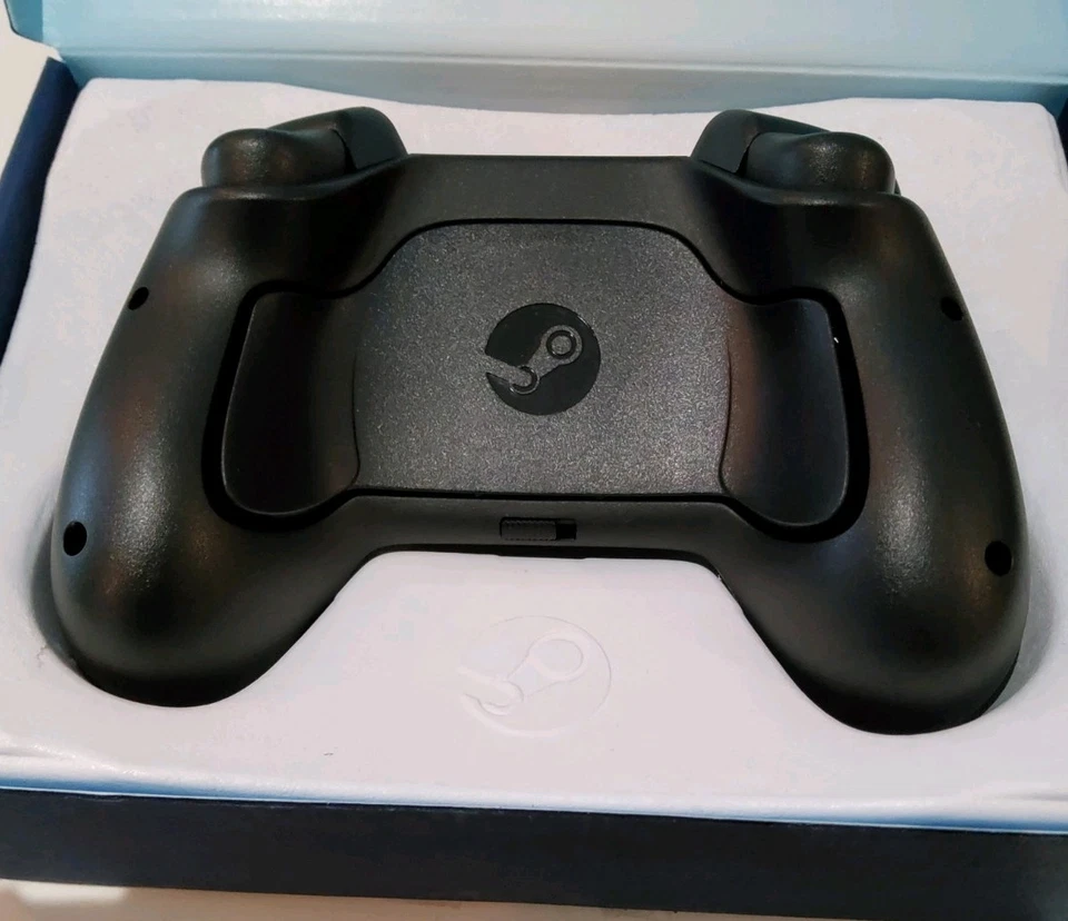Steam Link & Valve Steam Link Controller With Dongle Boxed Set - Image 4 of 4