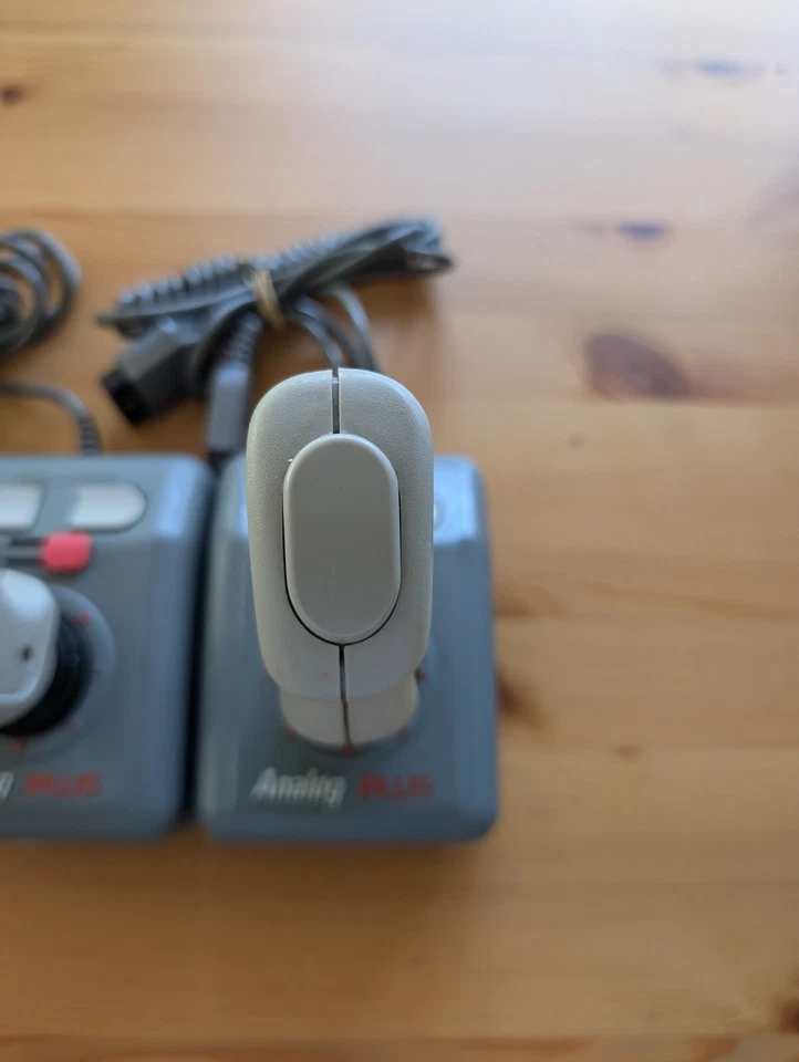 2x Vtg Suncom PLS007 Analog Plus High Energy Joystick for IBM PC/Apple II series - Image 3 of 4