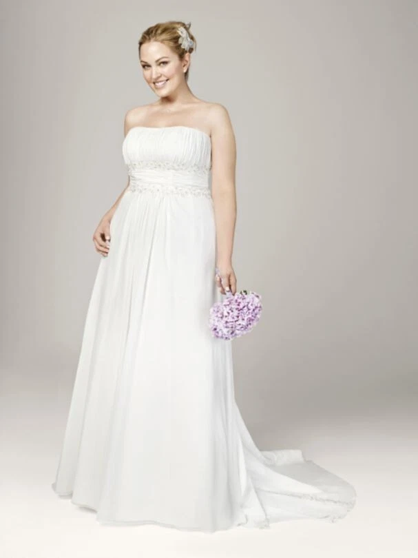 a line prom dress A Line Floor Length Tulle Prom Dresses Lace Appliques