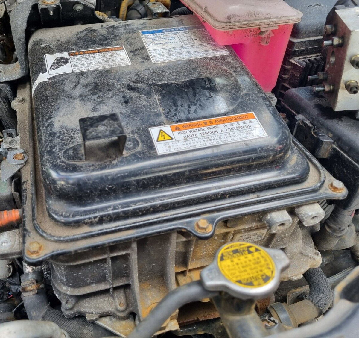 2007 LEXUS RX 400H POWER HYBRID BATTERY CONVERTER INVERTER MODULE