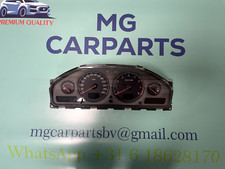 VOLVO V70 XC70 S80 S60 8637993 8602471  Kombiinstrument Tacho