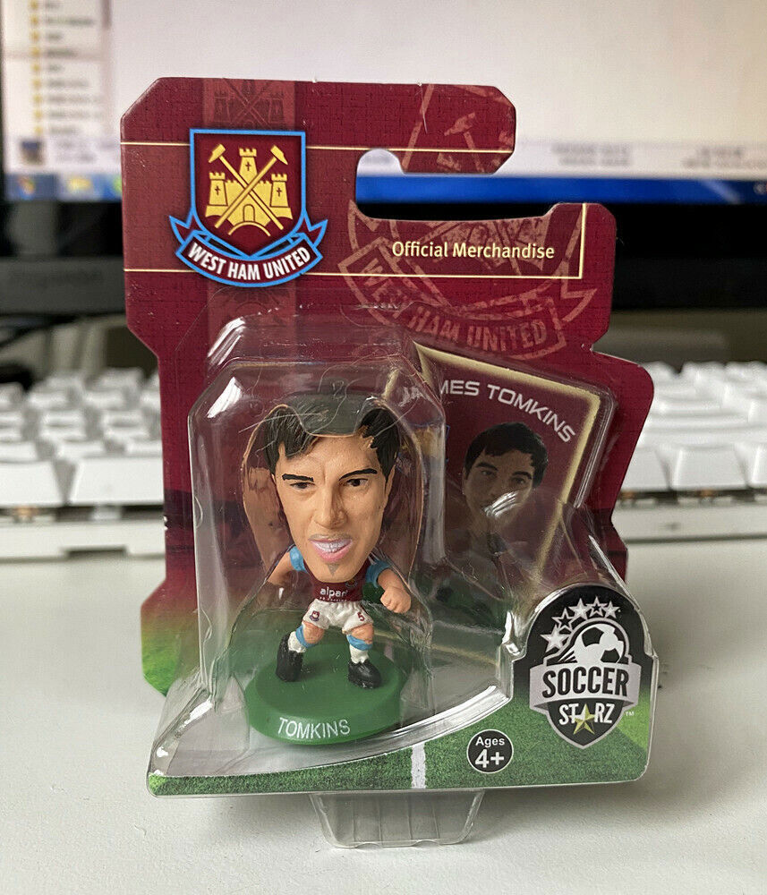 SoccerStarz SOC442 Football Figures