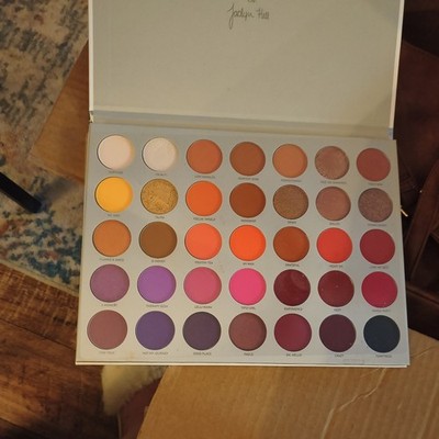 MORPHE X JACLYN HILL VOLUME II EYESHADOW PALETTE DISCONTINUED