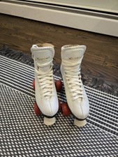 Dominion Canada Leather Roller Skates W Size 6 Marathon IV Plates Esprit Wheels