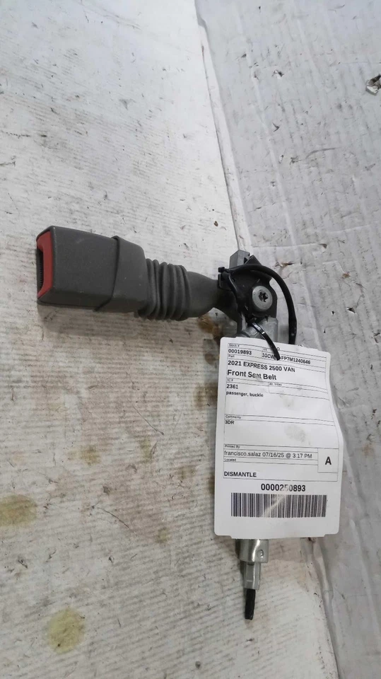 2021 Chevrolet Express 2500 Van Front Right Seat Belt OEM 19368618 Used Foto 2 de 3