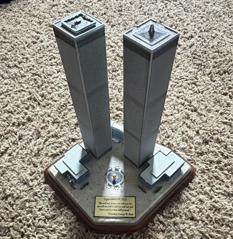 Danbury Mint World Trade Center Twin Towers Commemorative Sculpture Wood Base