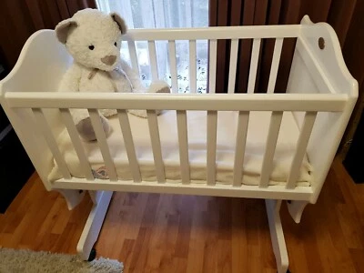 rocking bassinet australia