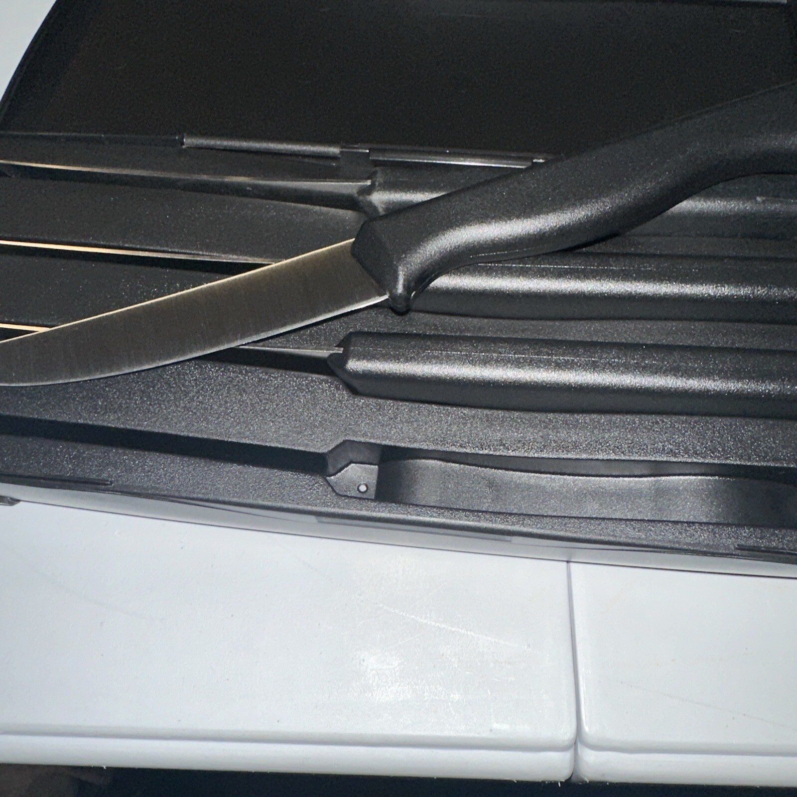 Pampered Chef Steak Knife Set of 4 Knives in Sharpening Case NWOT eBay