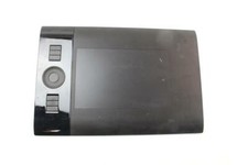 Wacom Black Intuos4 Small Pen Tablet PTK-440 doesn  t Turn On - for Parts Only 