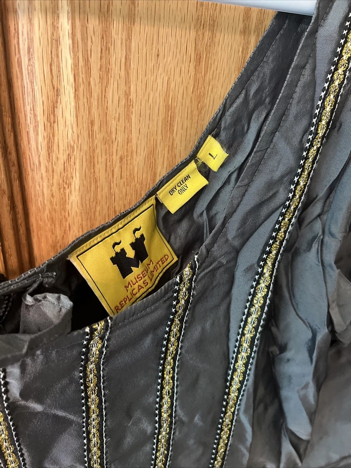 Vestido Renacimiento Lg Verde Limitado Museum Replicas Foto 3 de 4