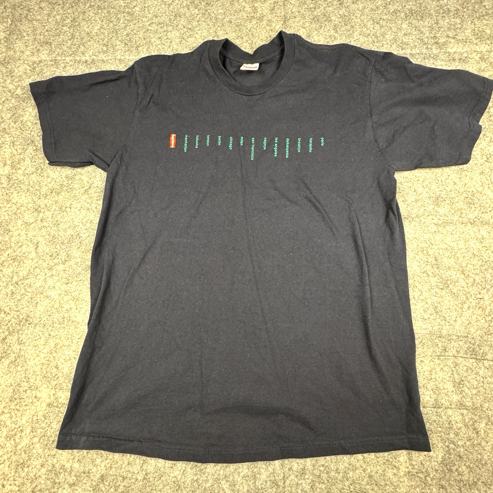 Tee shirt homme Supreme Location style : Ss23t29 bleu marine taille L
