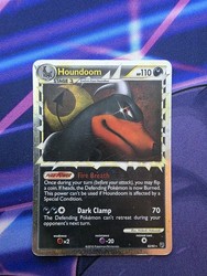 Houndoom Prime 82/90 Undaunted Holo