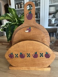 VTG Wooden Country Apple Farmhouse Kitchen Wall Hanger Paper Plate Rack Décor