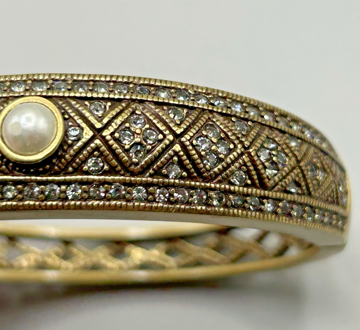 HEIDI DAUS Hinged Stackable Tapered Bracelet w Rh… - image 9