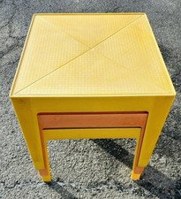 MIDCENTURY MODERN CHEINCO BURLINGTON NEW JERSEY ATOMIC PLASTIC STACK NEST TABLES