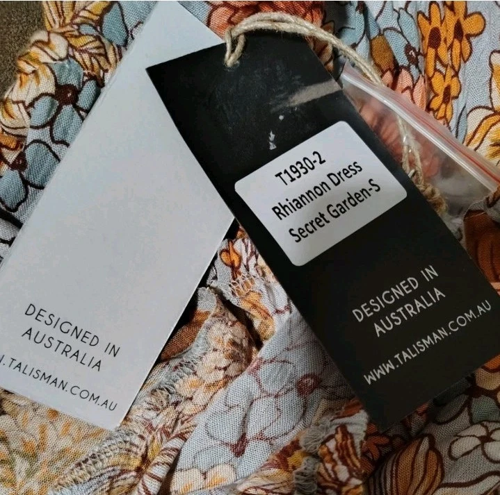 UNDERCOVER Abito Talismano Rhiannon Secret Garden donna piccolo floreale orlo alto basso nuovo con etichette NUOVO!