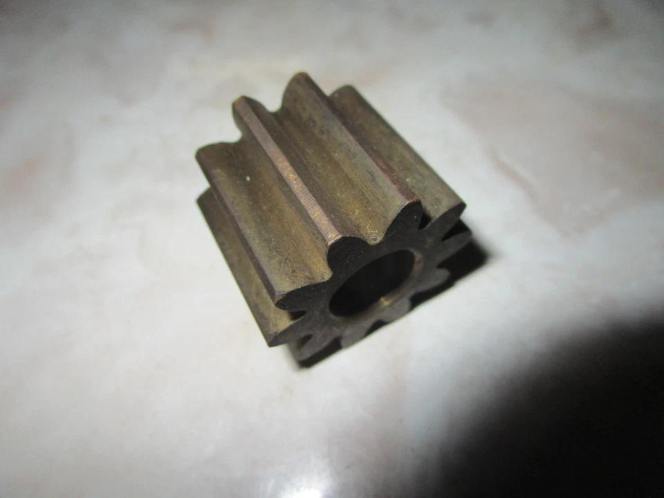 Шестерня масляного насоса NORS 1925 1926 1927 1928 Chrysler 50 52 58 1929 Plymouth модель U - Изображение 4 из 4