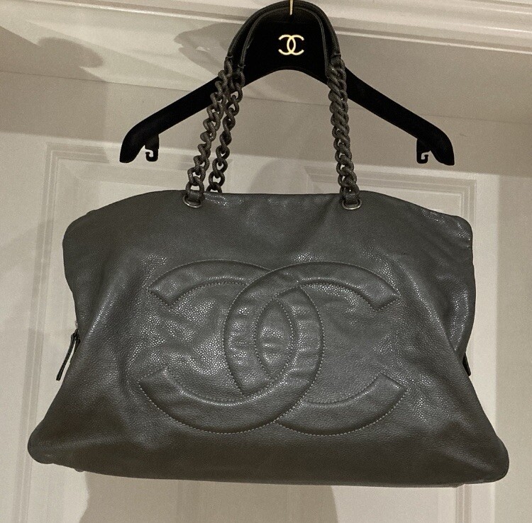 Stunning Chanel Vintage Chain Large Grey Shoulder Tote Bag Full Set!