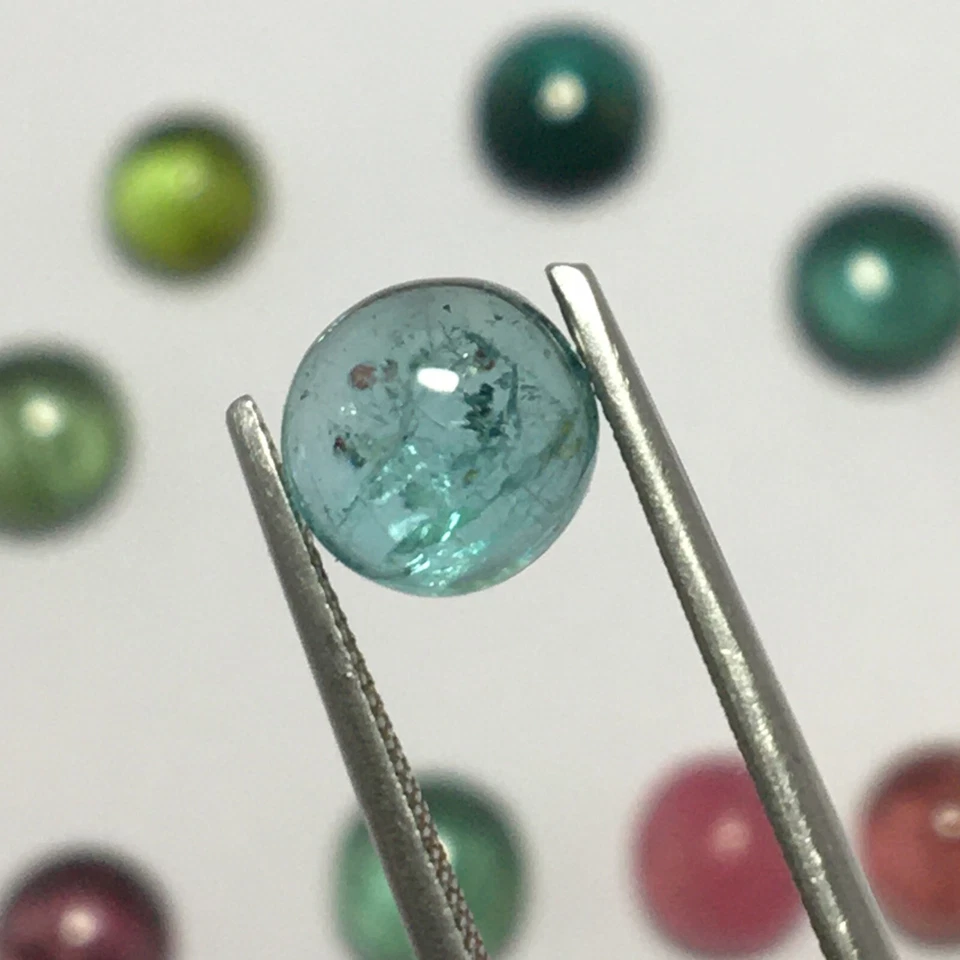 Beautiful multi color tourmaline cabochon gemstone 10 pieces round 13.75 carat - Image 3 of 4