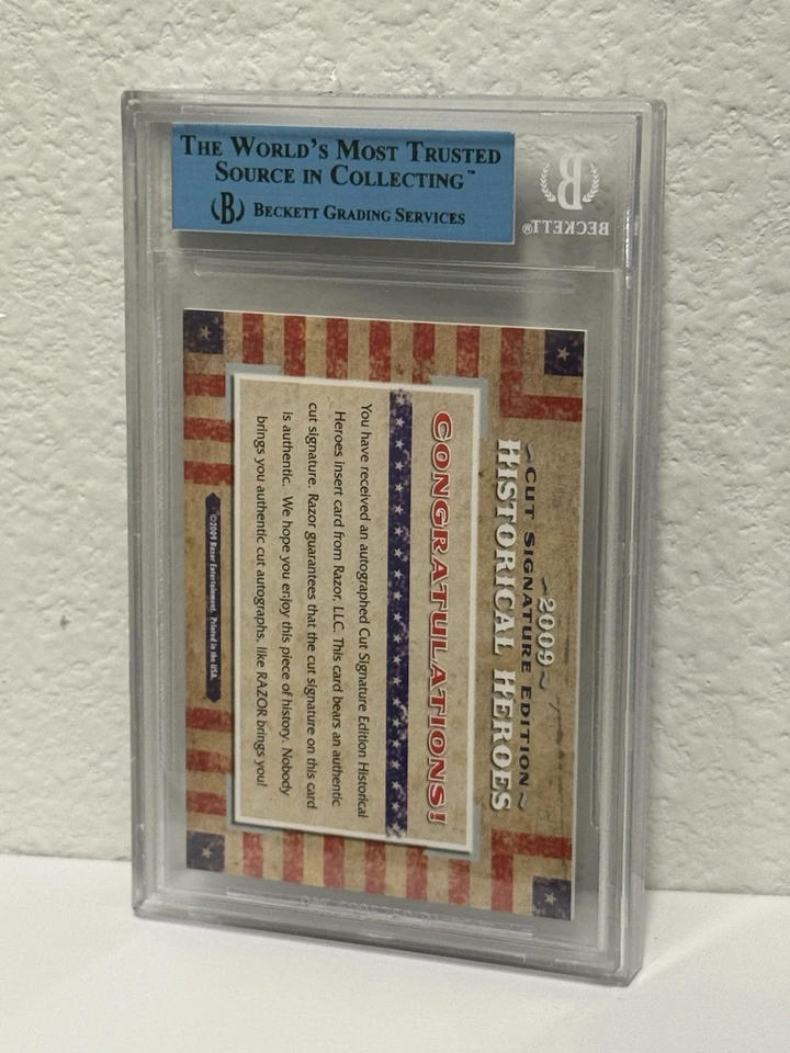 2009 Razor Historical Heroes Cut Signature GERALD FORD Autograph 38th President - Image 3 of 3