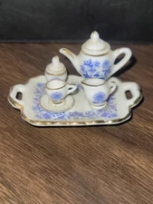 Dollhouse Miniature Reutter Tea Set