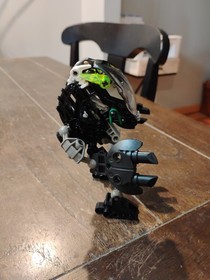 LEGO BIONICLE: Nuhvok 8561 Complete No Cannister,No Book #4 D5