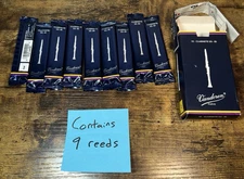 Vandoren Traditional Bb Clarinet Reeds Strength 2 CR102: Open Box, 9 Reeds Total