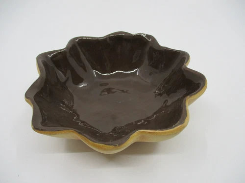 Terrafirma Scallop Bowl - Thumbnail 2