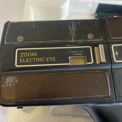 Vintage Keystone XL200 Super 8 Movie Camera w Zoom Electric Eye