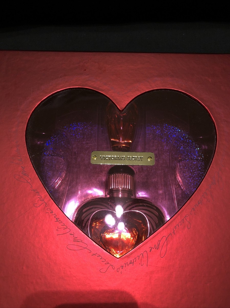 RAPTURE VICTORIA'S SECRET Boxed Gift Set 1.7oz & .25 Heart Bottle