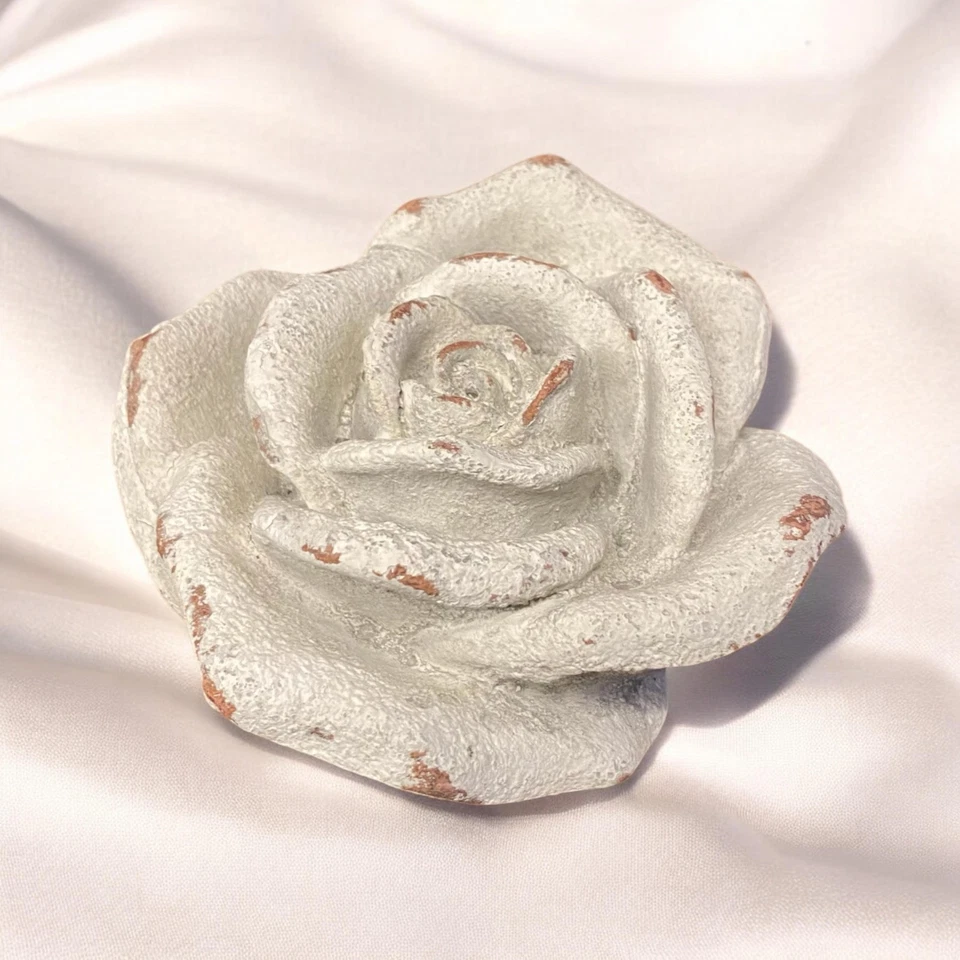 Cement Garden Pretty Rose Flower Stone Ornament Floral Decoration 15cm - Image 4 of 4