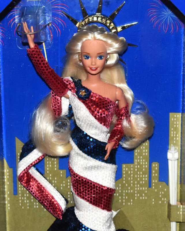 NEW! 1995 FAO SCHWARZ, STATUE OF LIBERTY BARBIE #14664 ~ LOOSE ITEM / STORAGE