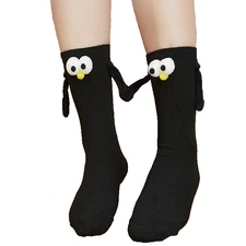 NIP 1 Pair Smilelife Black Unisex 3D Eye Funny Magnetic Hand Holding Ankle Socks
