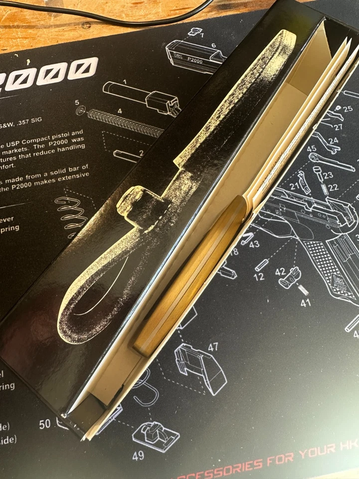 De Colección Browning EE. UU. Modelo 3018215 Hoja Fija Rastreador Skinner Hunter COMO NUEVO EN CAJA Foto 2 de 4