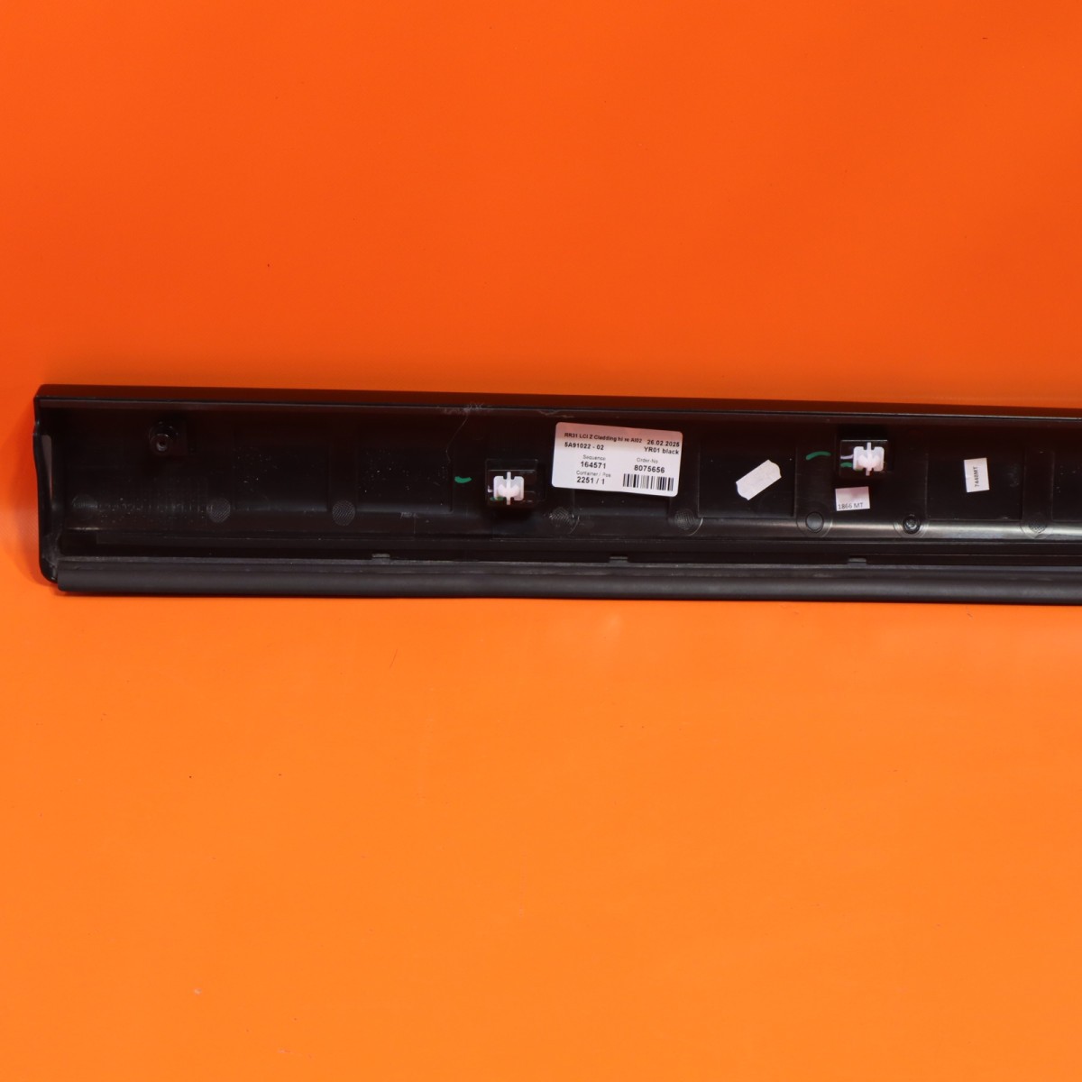 Rolls-Royce Cullinan 2017-2021 Rear Right Body molding P/N 51137448584