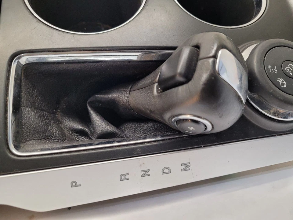 2012 FORD EXPLORER Center Console Shifter Trim Cupholder Trim Panel Foto 2 de 4