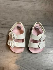 One 1 Pair Infant Girl's Wonder Nation Sandals, White - Size 2