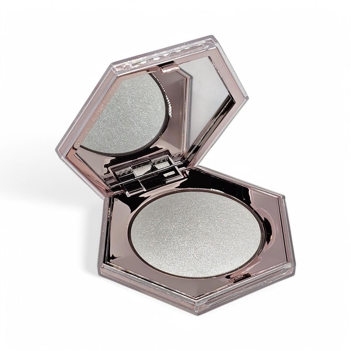 【訳あり】FENTY BEAUTY DIAMOND ダイヤモンド ハイライター FENTY BEAUTY - Diamond Bomb Highlighter All Over Diamond