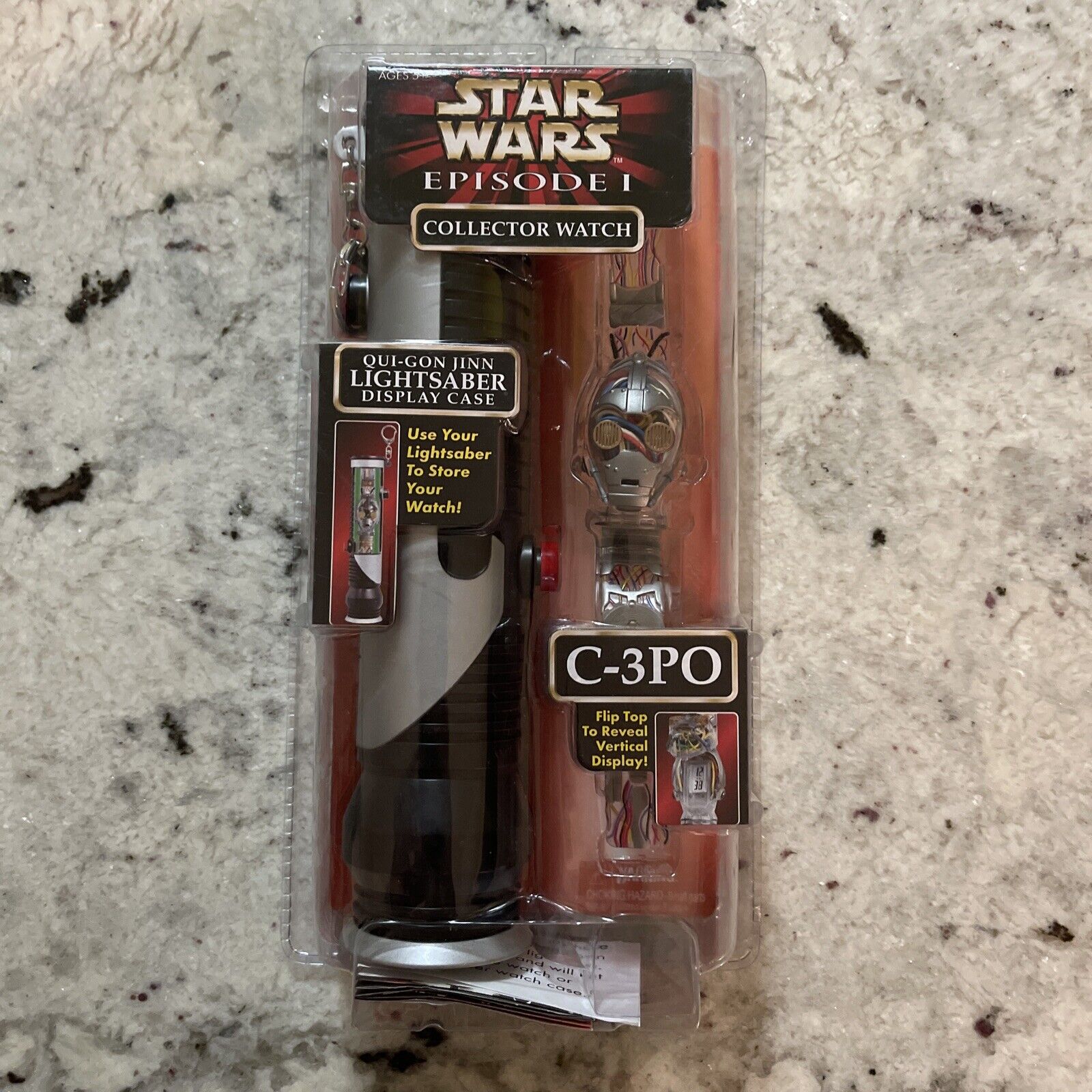 Star Wars C-3PO Watch/qui-gon Jinn LIGHTSABER Display Case 