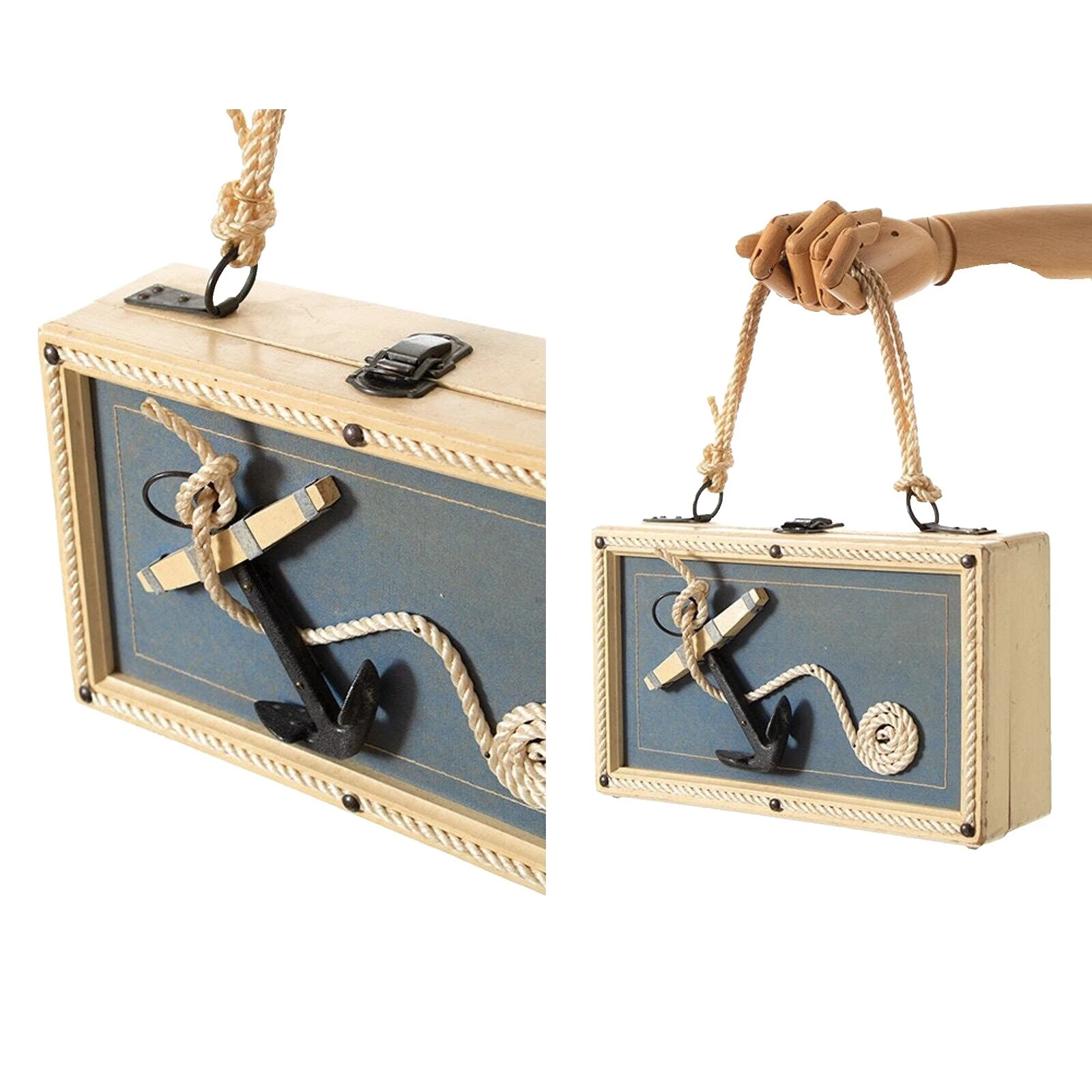 Summer/Beach 1950s Vintage Bags & Cases