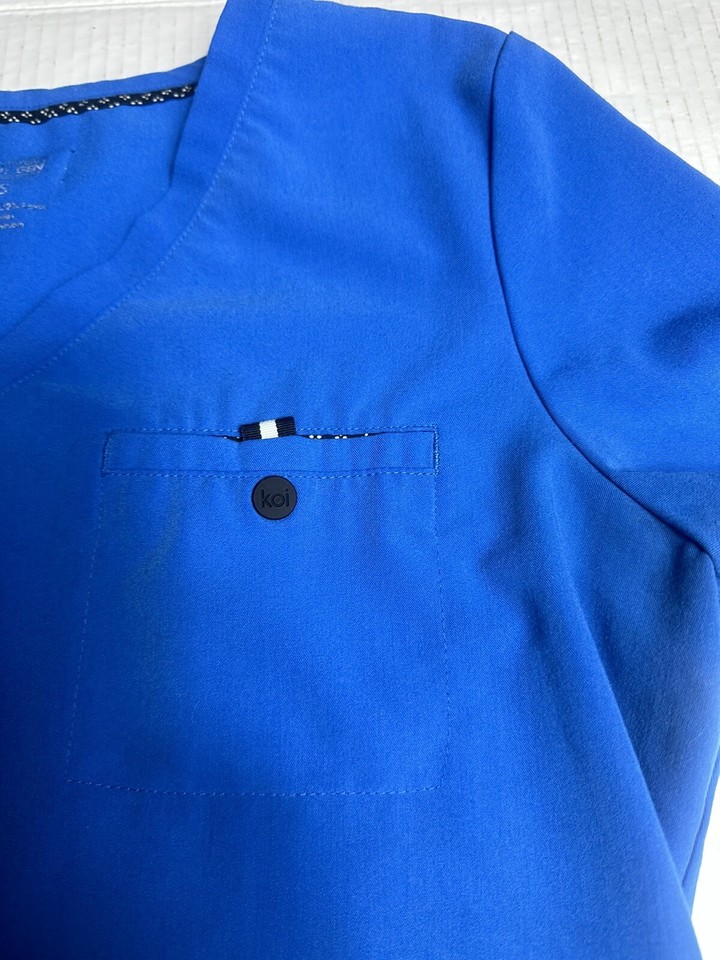 Koi Next Gen ready to work Scrub Top. style 1010 Size XS Blue eBay