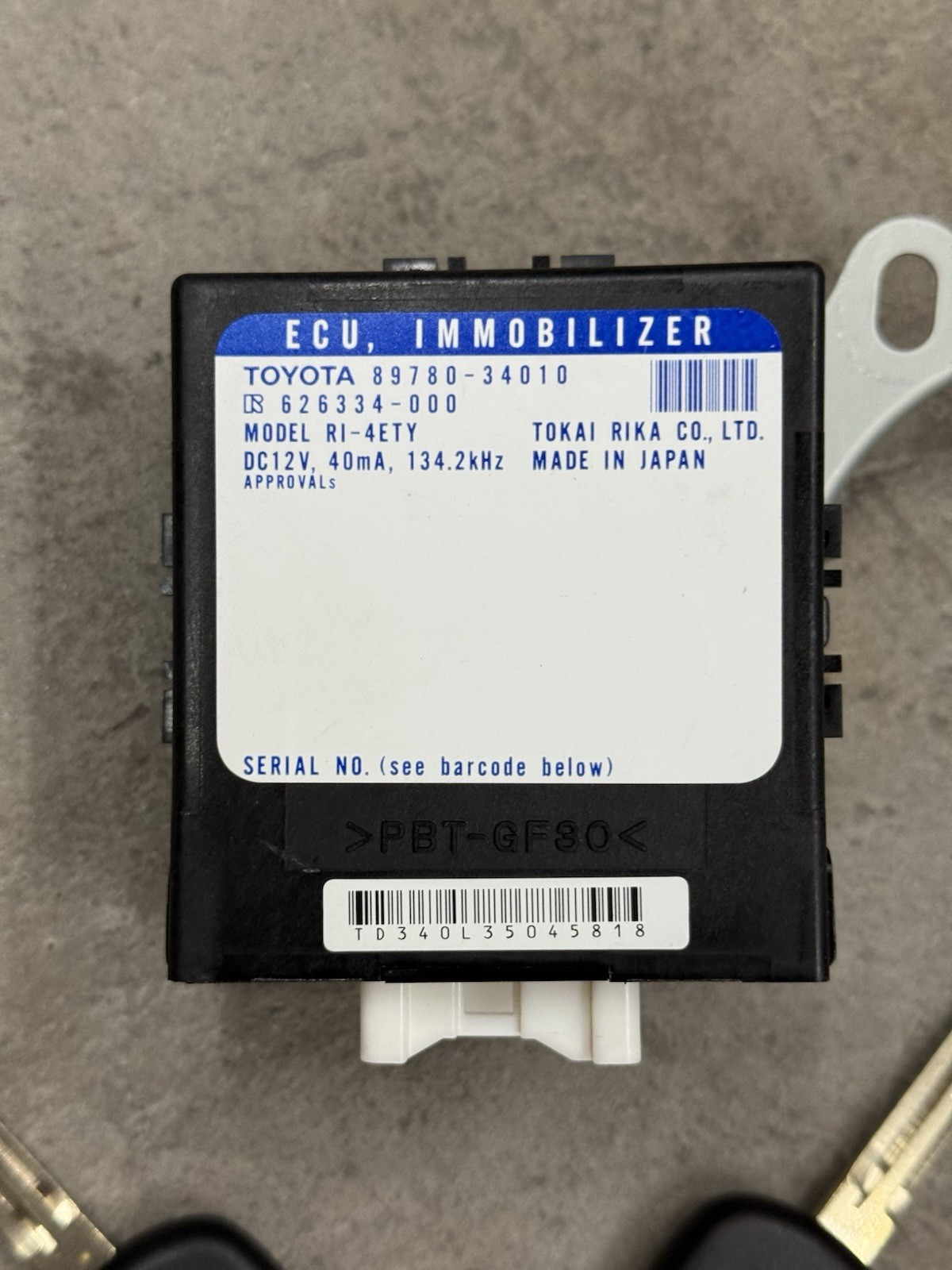 2003-2007 Toyota Sequoia Immobilizer With 2 Programmed Keys Uncut Plug And Play