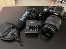 Nikon D60 DSLR Camera w/ 18-55mm Lens, Rode VideoMic, Battery Charger Tested
