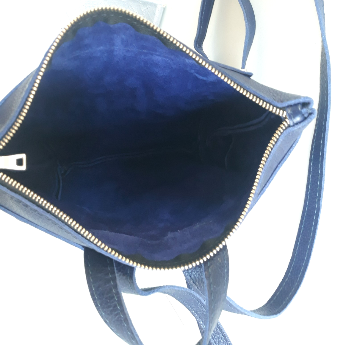 Portland Leather Cobalt Sm Tote Backpack Almost Perfect main image 3