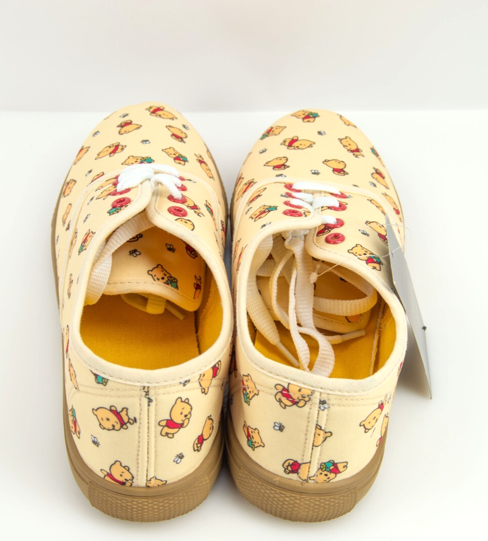 Disney Vans Authentics Winnie The Pooh Women's Size 10 Shoes Sneakers